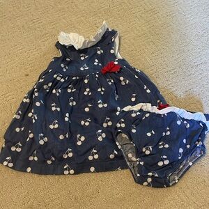 Mayoral ADORABLE dress with matching bloomers. Size 4-6 months. LIKE NEW!